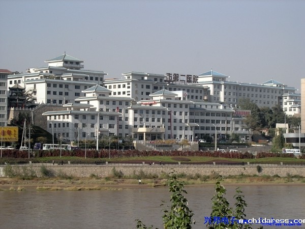 兰州市第二人民医院公共厕所沟槽节水器